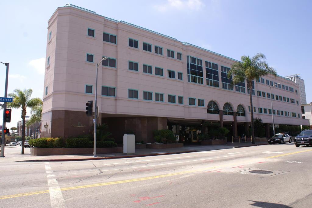 Oxford Palace Hotel Los Angeles Exterior photo